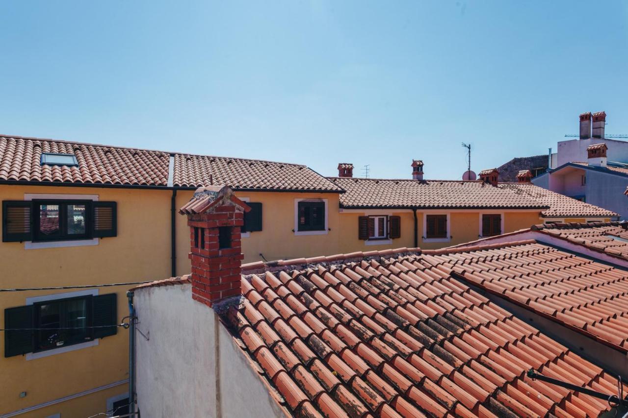 House365 Koper Exterior foto